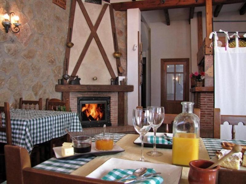 Casa Rural De La Abuela Montejo de Tiermes Extérieur photo